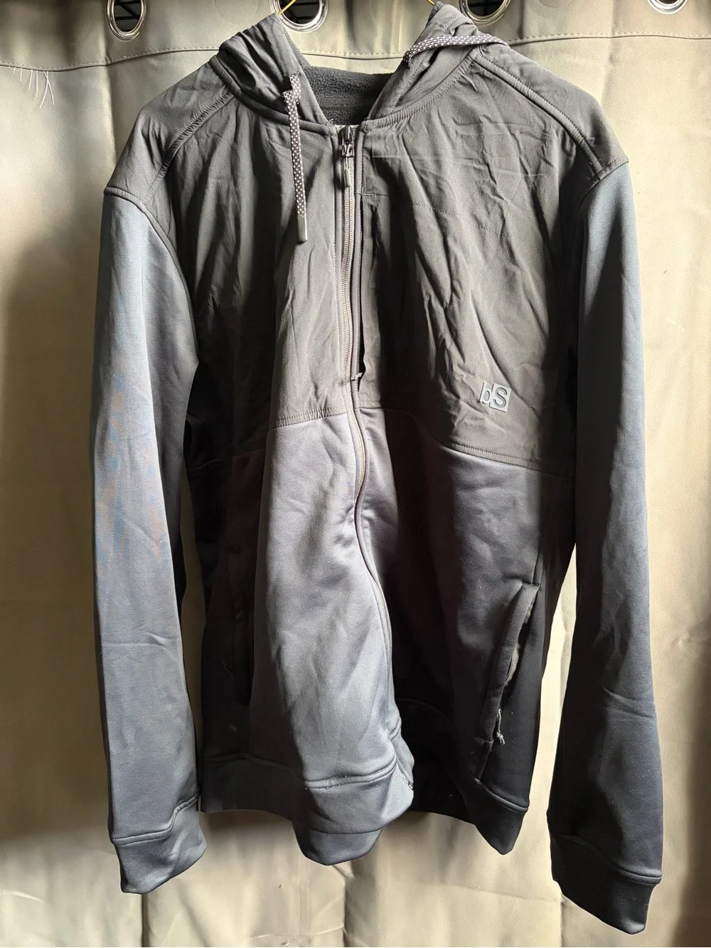 Men’s Gray Full-Zip Hooded Sweater